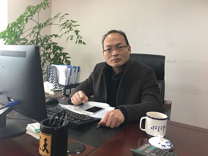 對行業(yè)充滿熱情的經(jīng)營者 —— 記明日國貿有限公司馬軍苗
