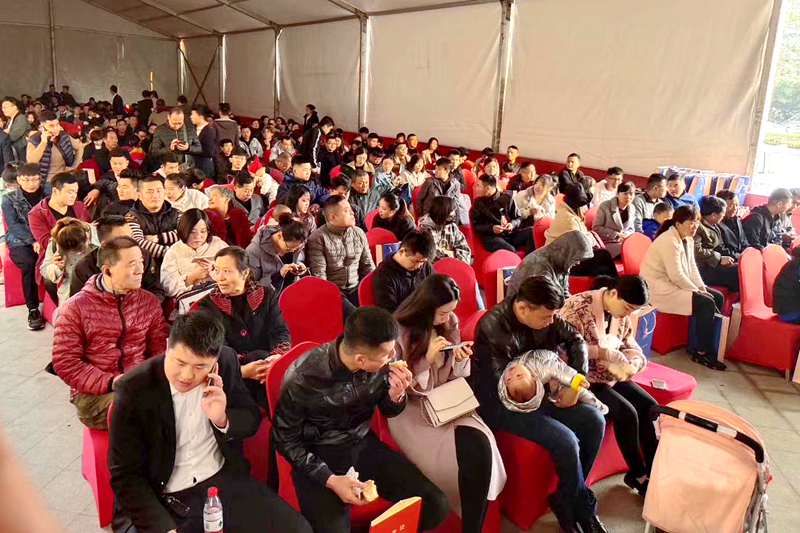 濟(jì)寧金色蘭庭&middot;香堤開(kāi)盤3小時(shí)勁銷1.5億