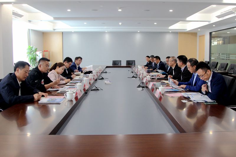 天津渤化董事長高永立、新疆天業(yè)黨委常委楊玲一行到訪浙農